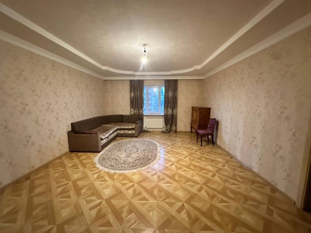 f7e1e3e4-dd62-47a6-8cb6-0e06106878ab