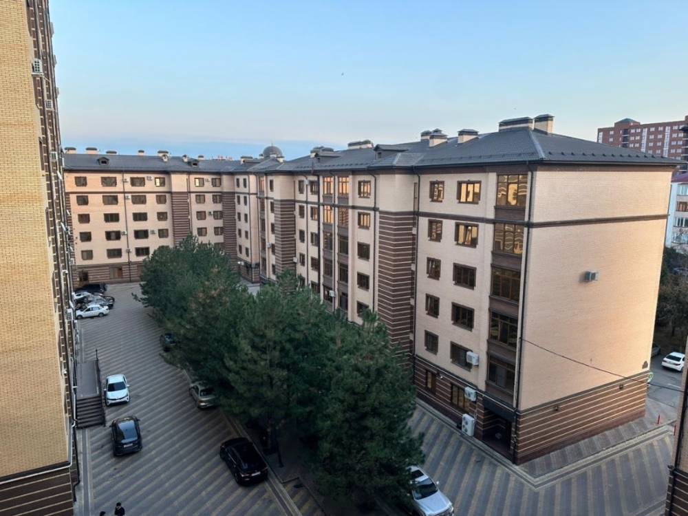 95d5fb73-f479-426d-ac0c-1122f67b0004