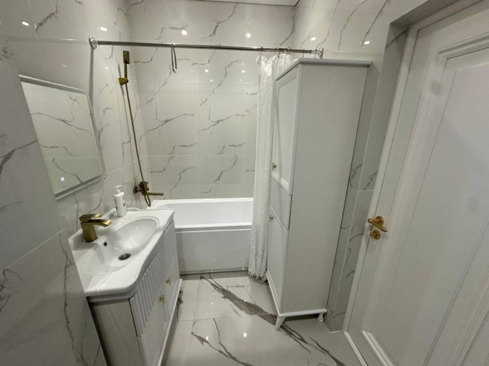 a80c7bc2-7661-42d0-a9c3-cb43e47a96a8