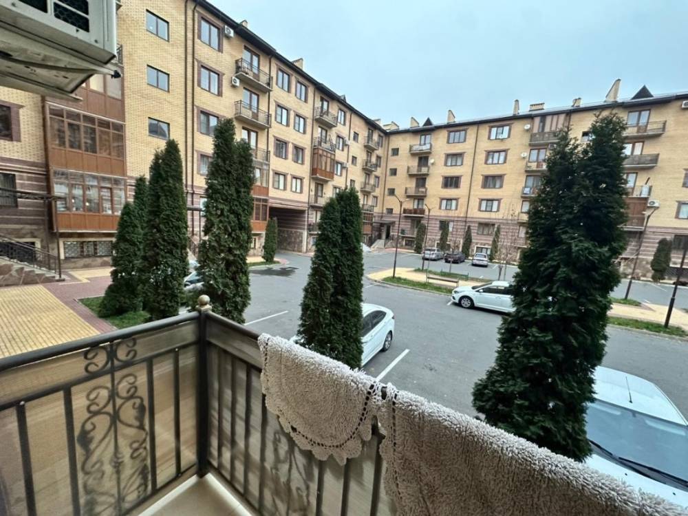 3d8d9ab9-e40a-42f0-aee9-6e7f1878cef7