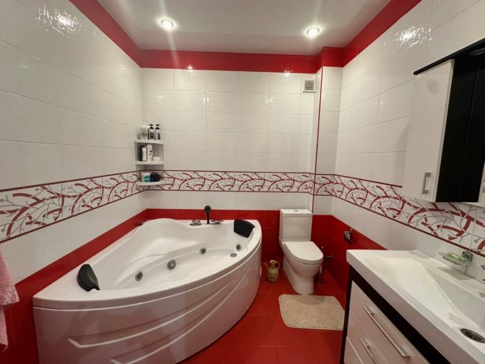 1076ab6e-ce8f-4d8d-9acf-968b71c34e67