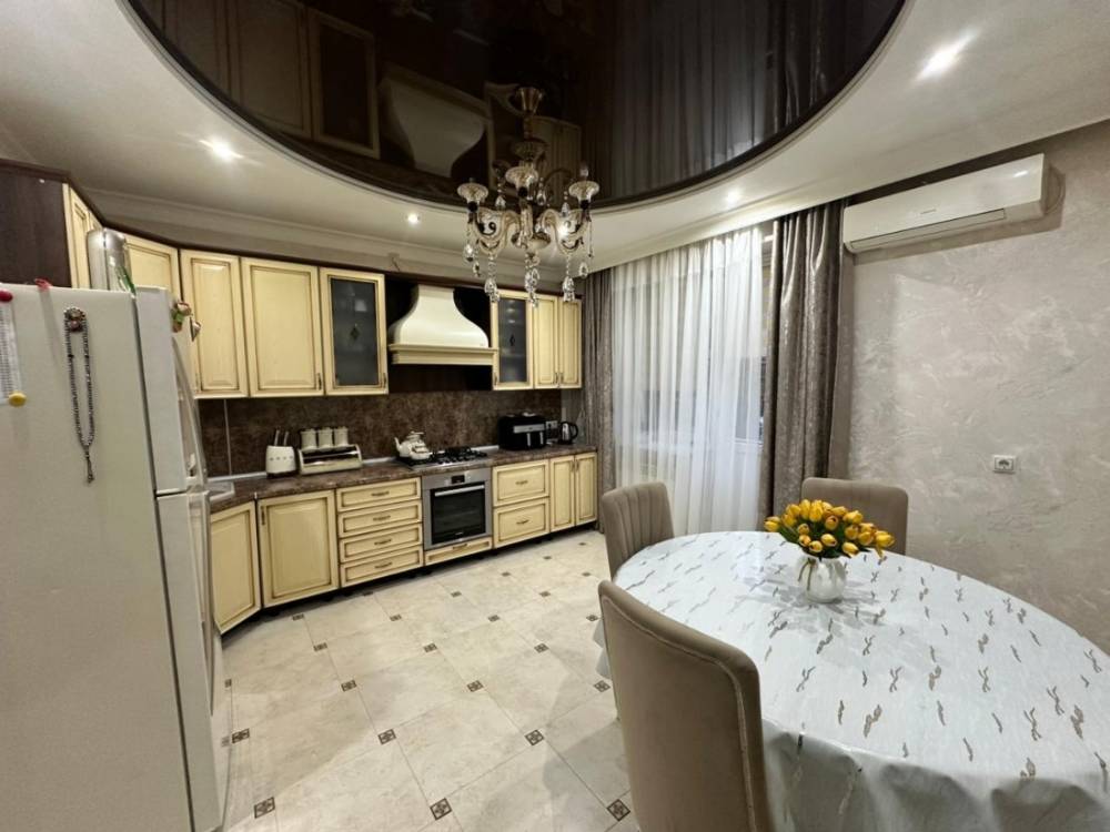 54d6698c-f21c-45e2-a6bd-95c0fe272ebd