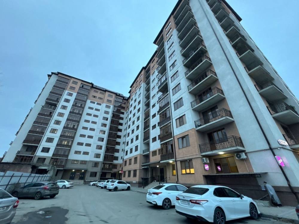 ebf61778-4c02-4c55-adf0-edfa2315fdf7