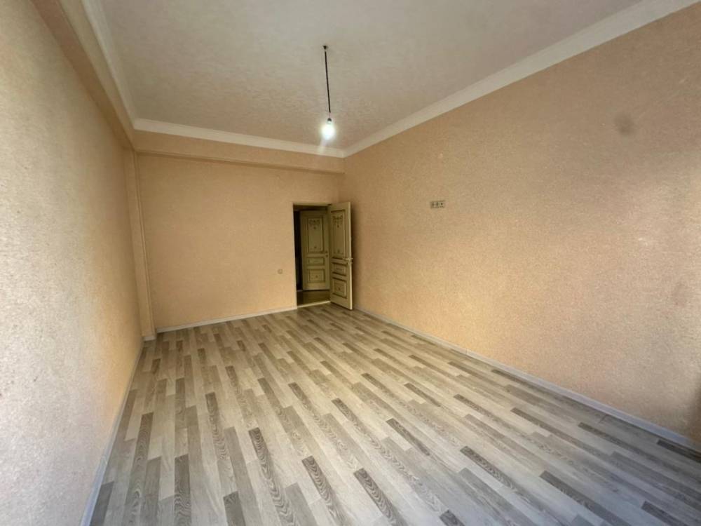 e5e0cc93-beaf-4a43-b498-f2ad6dea18b7