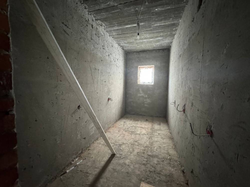 e8b8a8a5-d997-4c78-8ca1-4207c28a902f