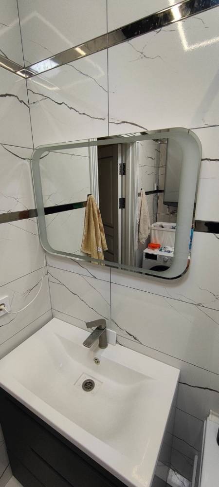 5ad81b81-a1a3-48d6-8162-f4082507f815