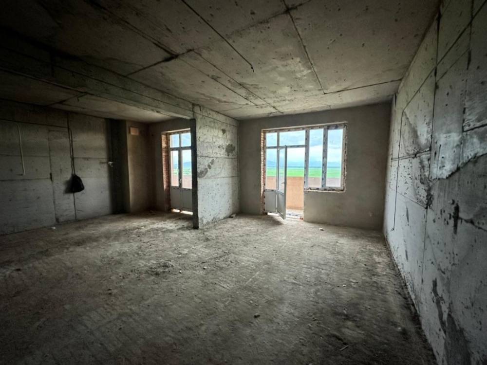 4b174eb7-b8f5-49c0-883f-30643d5dc222