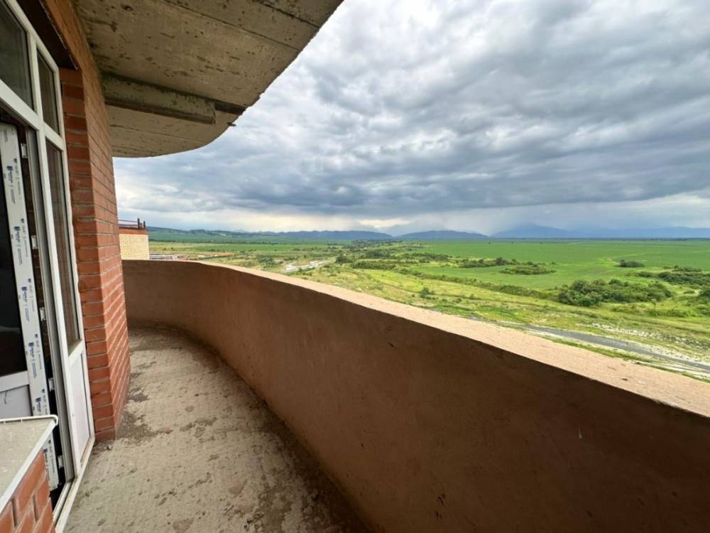 0c48afb0-1f12-425c-84ae-91308643a53a